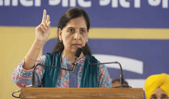 Arvind Kejriwal's life is in danger, wife Sunita made many big allegations in the India Block rally,