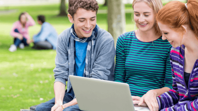 opting the Service Desk Software is the key to student success