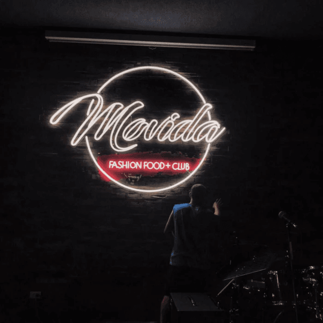  Advantages of Custom Neon Sign Light and How They Can Highlight Your Best Features 