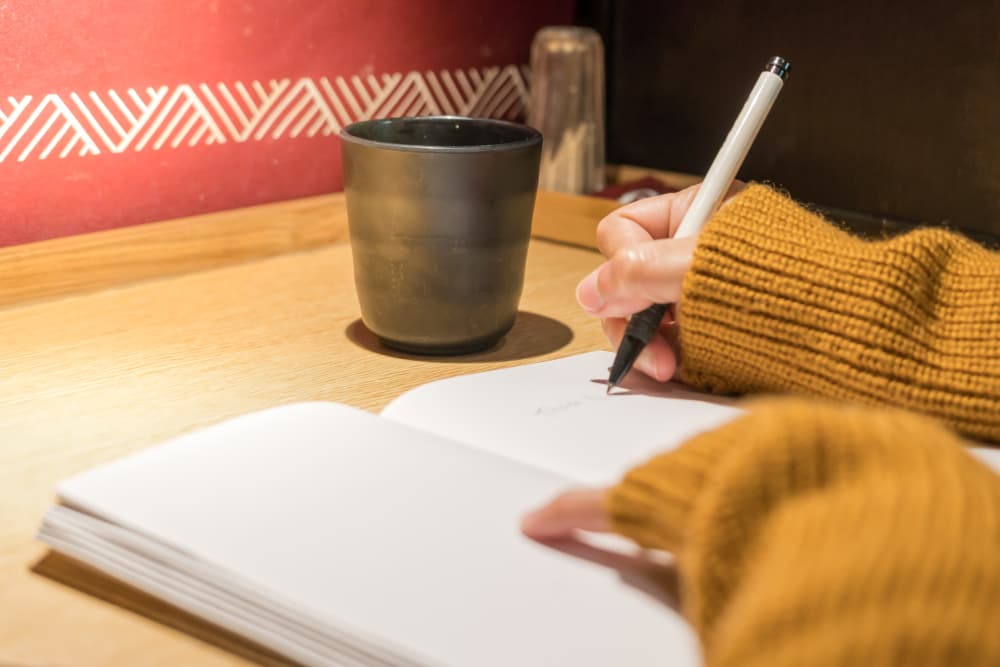 Turning Everyday Experiences into Powerful Book Ideas