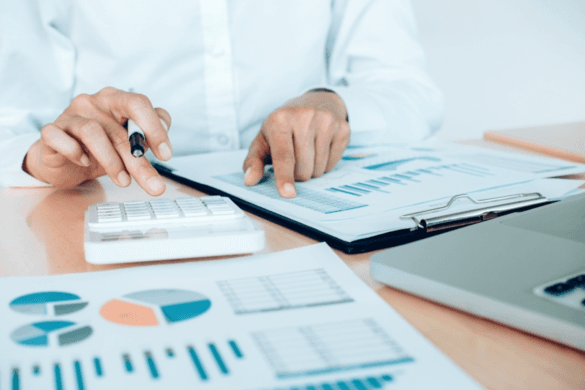 How Can a Bookkeeper in Dallas Help Your Company?