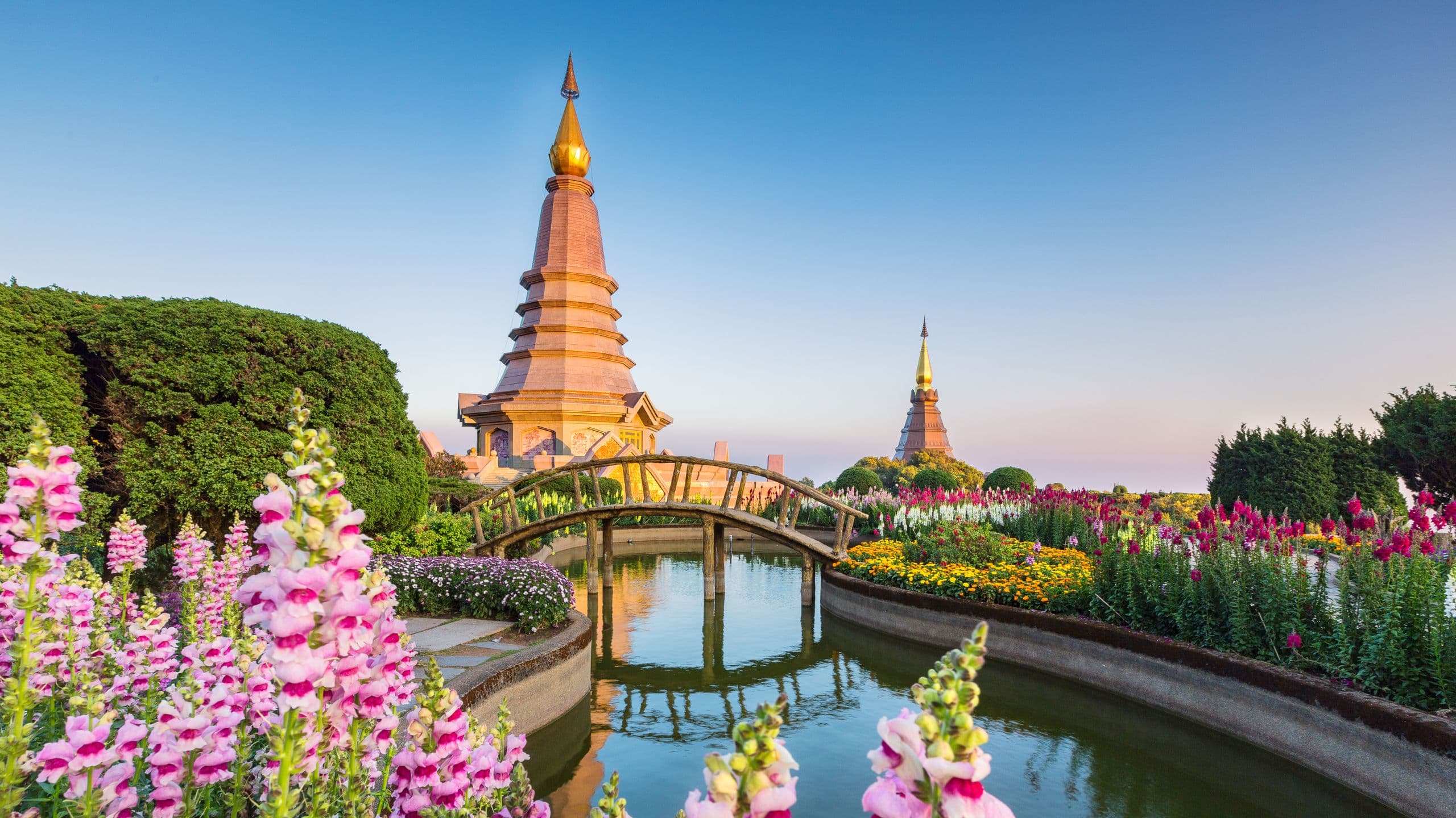 Explore Thailand tour packages for adventure and attractions