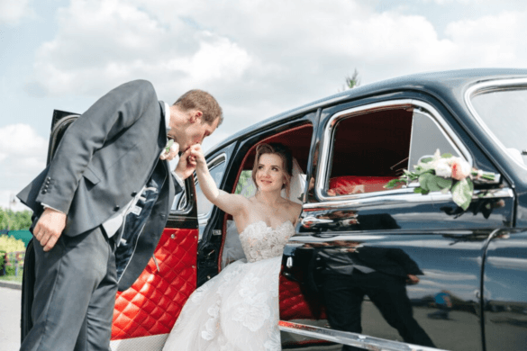 Why Melbourne Chauffeurs Are Ideal for Your Big Day: Wedding Day Bliss