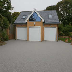 The Benefits of Resin Bound Paving: A Stylish and Durable Choice