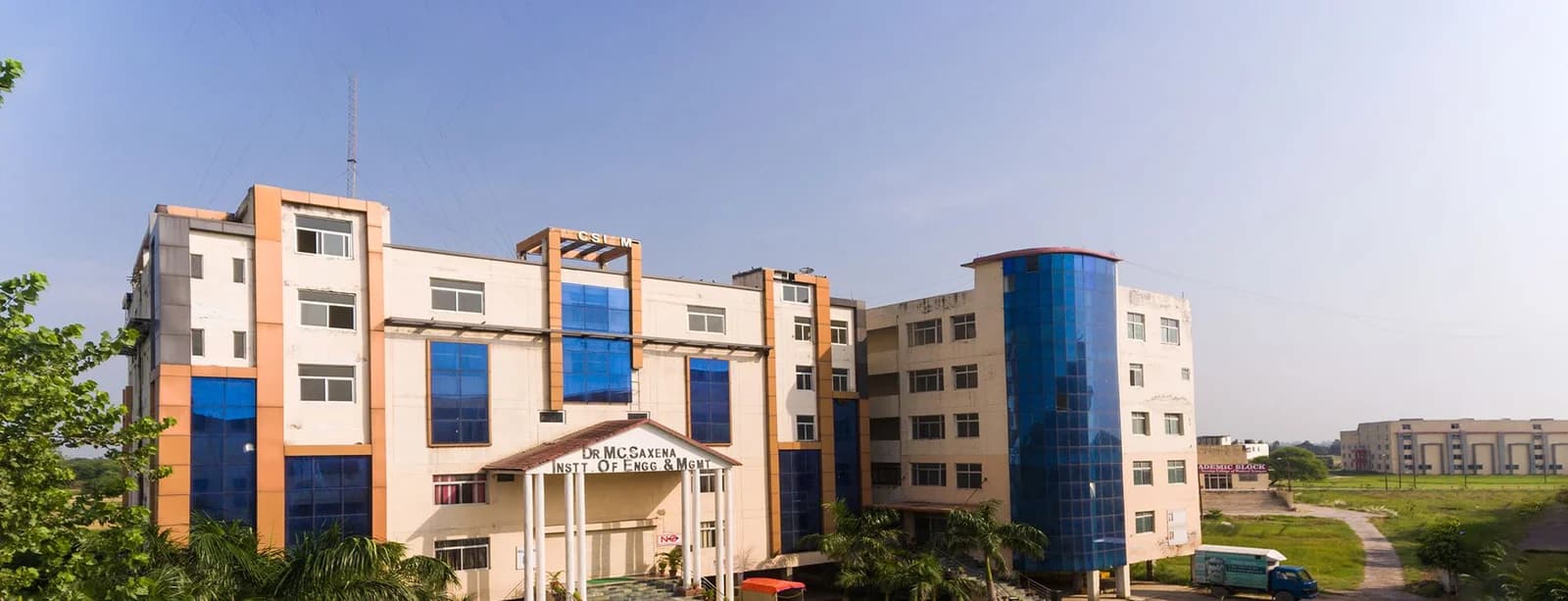 Why Dr. M. C. Saxena Polytechnic Is Among the Best Choices for Diploma Education
